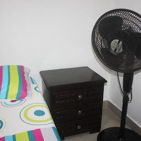 Apartamentos Excelente Ubicacion Medellín Exteriör bild