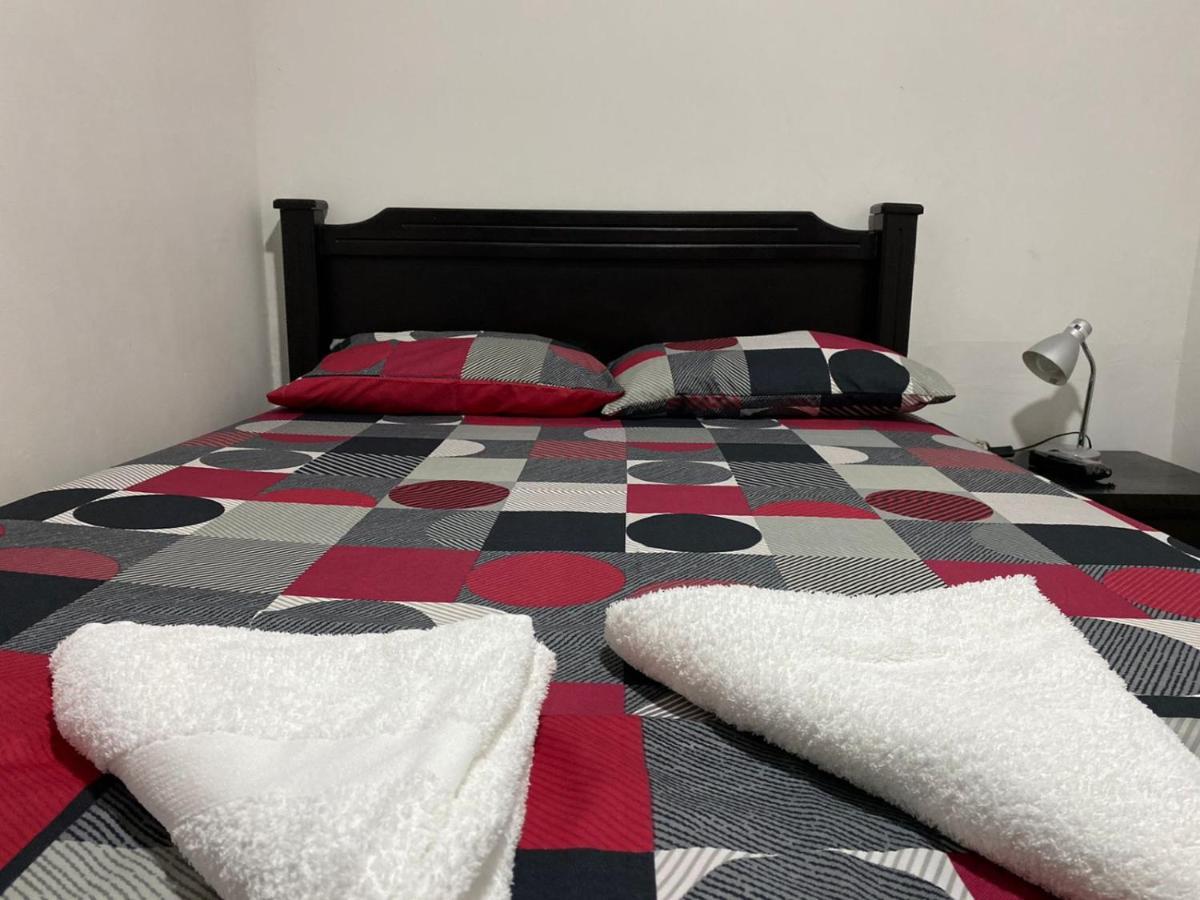 Apartamentos Excelente Ubicacion Medellín Exteriör bild