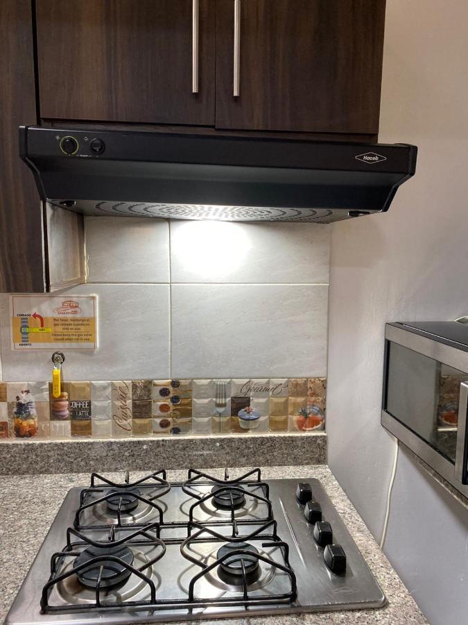 Apartamentos Excelente Ubicacion Medellín Exteriör bild