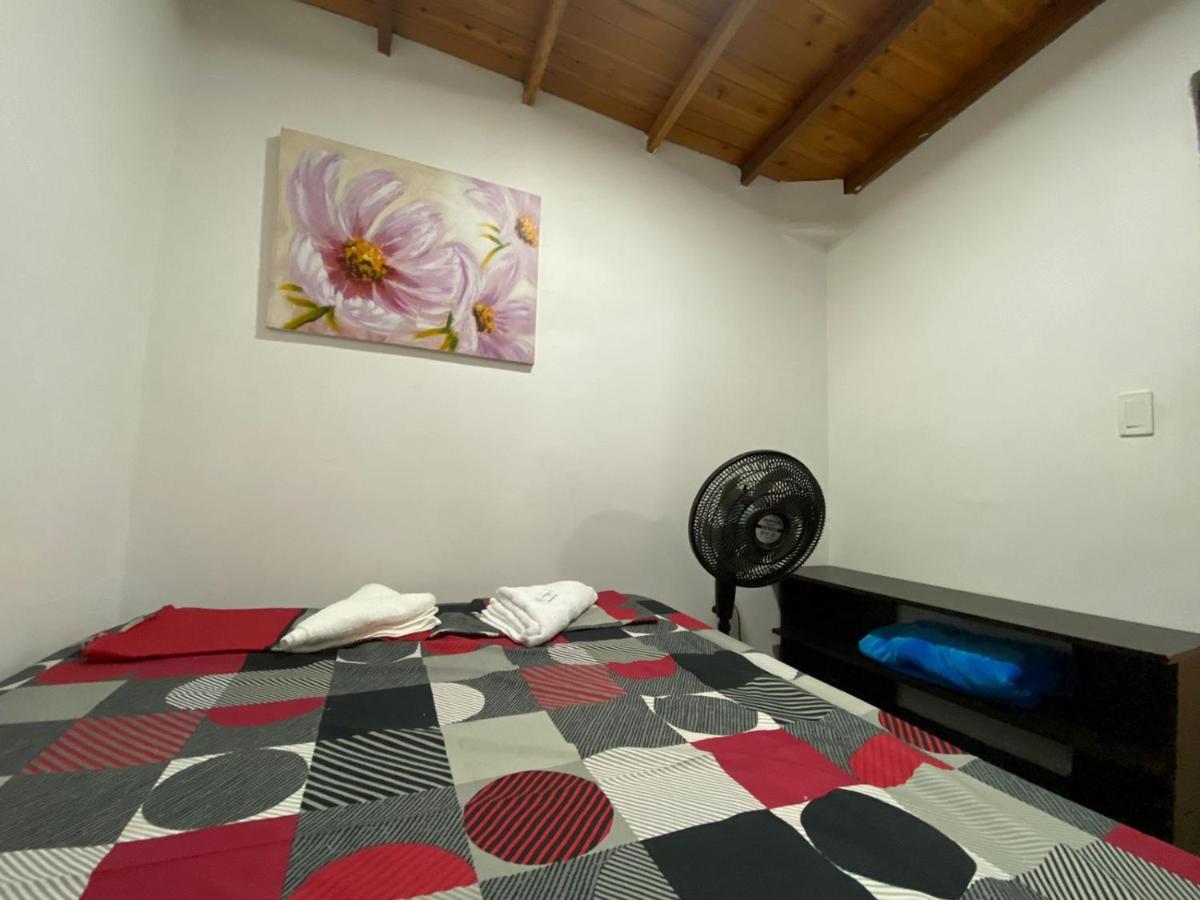 Apartamentos Excelente Ubicacion Medellín Exteriör bild