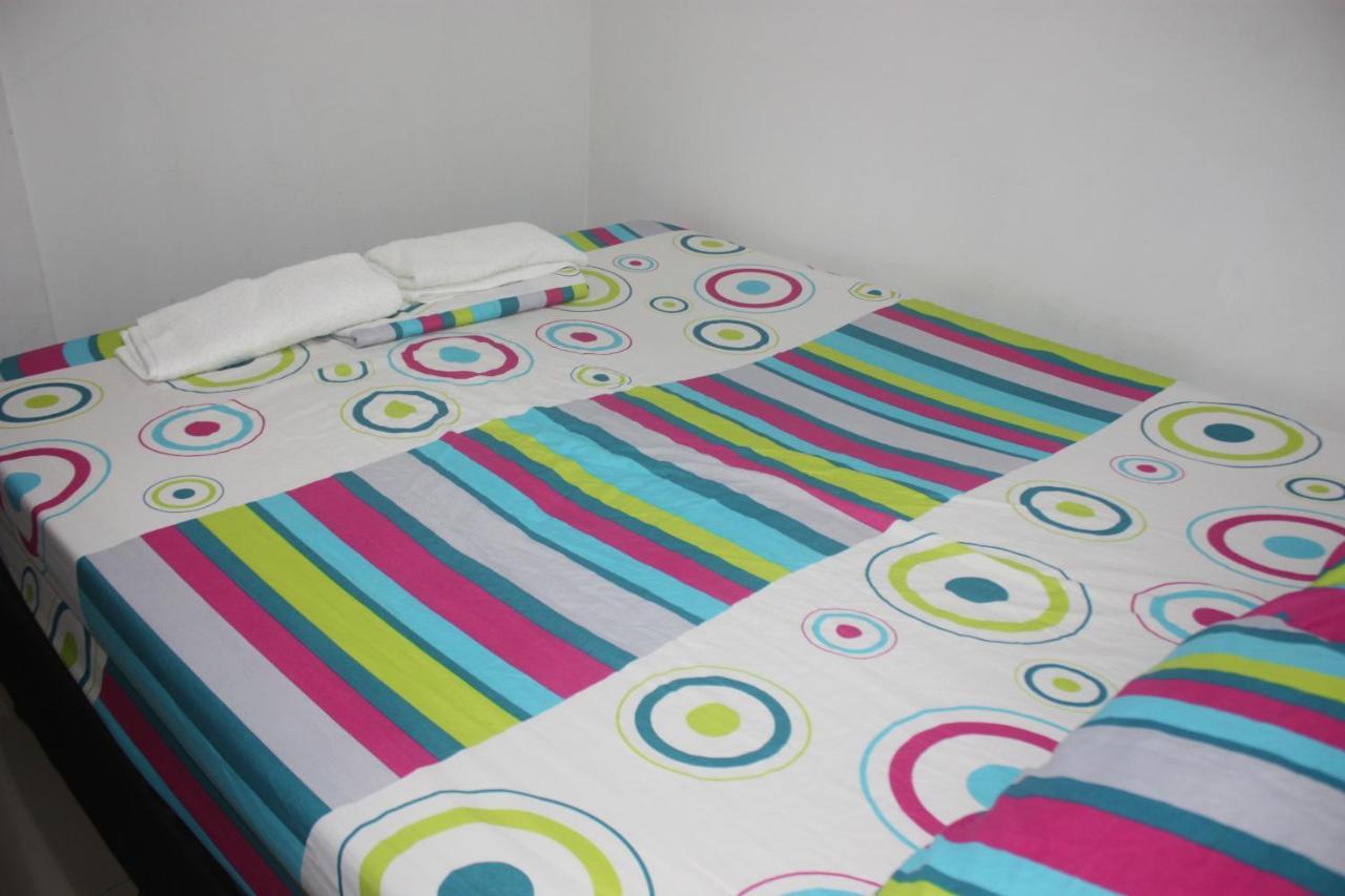 Apartamentos Excelente Ubicacion Medellín Exteriör bild