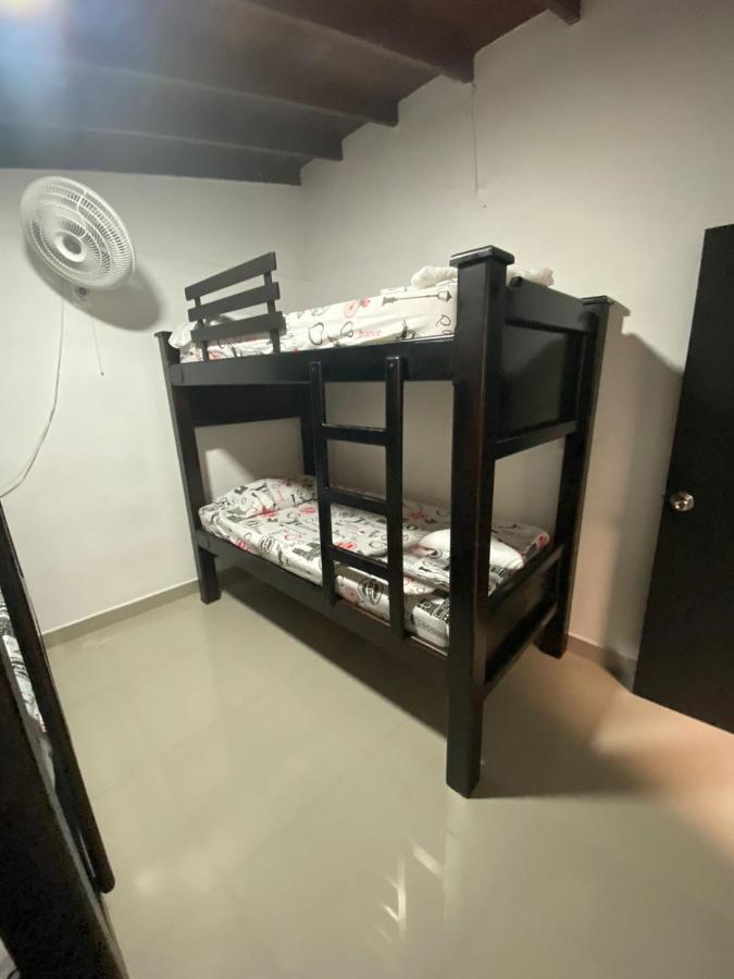 Apartamentos Excelente Ubicacion Medellín Exteriör bild