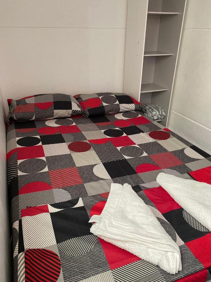 Apartamentos Excelente Ubicacion Medellín Exteriör bild